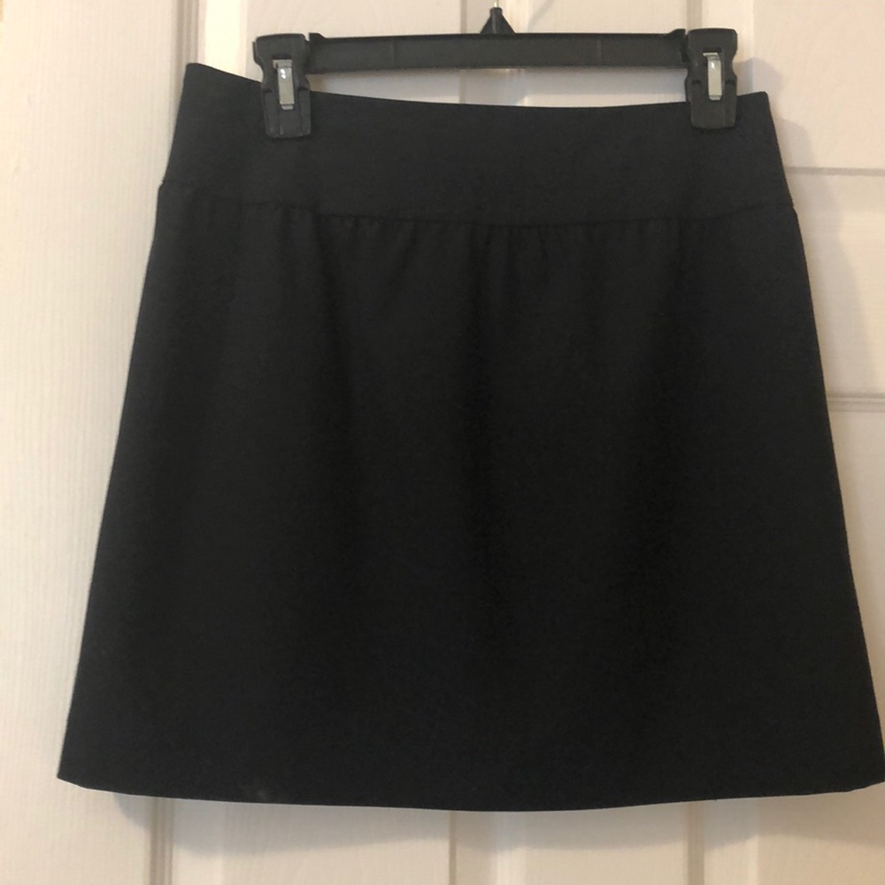 Darling navy skirt